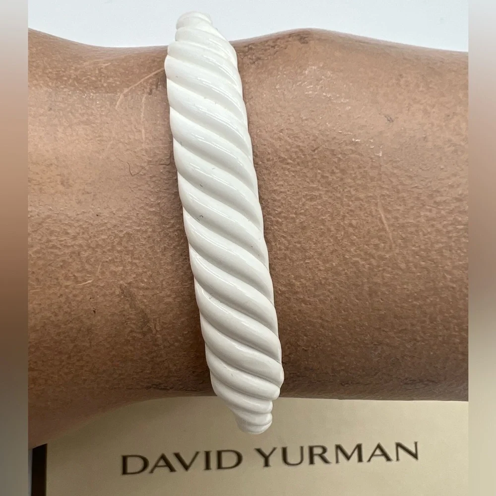 🔴NEW AUTHENTIC DAVID YURMAN SCULPTED CABLE COLOR CONTOUR CUFF BRACELET WHITE🔴 - Picture 3 of 6